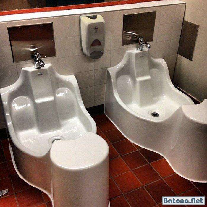 Туалетні приколи (61 фото)
