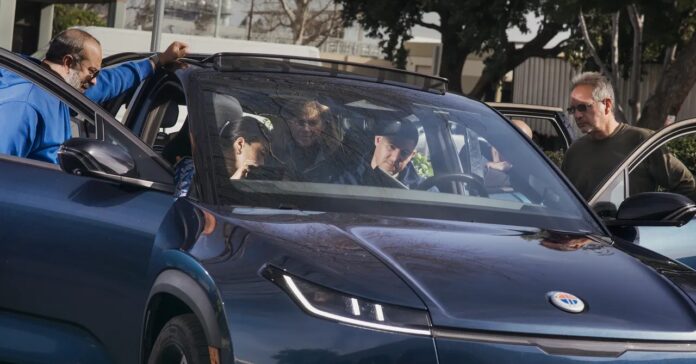 2f7d9d7e-fbdc-4613-a85d-d5cbf10788c6