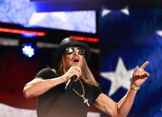 Spectacle de contre-mi-temps de droite : Kid Rock et TPUSA Challenge Super Bowl