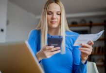 Припиніть Втрачати Гроші: Щотижневе Планування для Фінансової Розумності