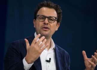 Пентагон Чинить Тиск на Anthropic у Прагненні до Доступу до AI для Класифікованих Систем