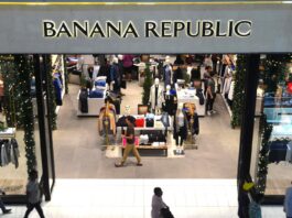 Розумний вибір одягу для весни для людей похилого віку: Колекція Banana Republic на 2026 рік