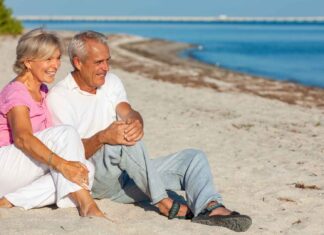 Витрати на пенсії у Флориді: реалістичний щомісячний бюджет