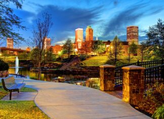 Пенсія: 5 Міст, Де $1500 на Місяць Купують Простор