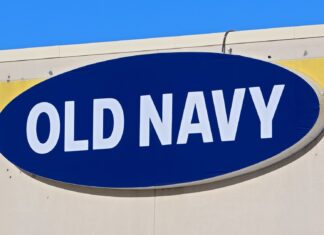 Erschwingliche Frühlings-Essentials: 5 Old Navy Picks für Senioren