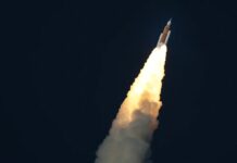 Збої Outlook Навіть у Космосі: Екіпаж Artemis II Зіткнувся з Проблемами з Електронною Поштою