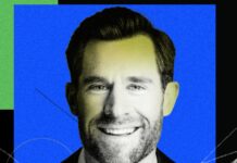 Від поп-культури до конституційної кризи: зліт «Legal Eagle»