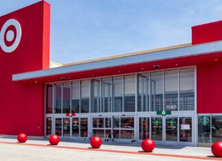 Spring olha para o Target que engana seus amigos